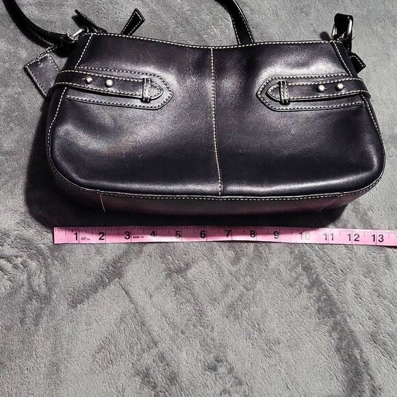 Etienne Aigner black leather purse - Picture 9 of 11